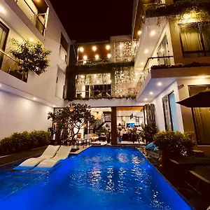 Villa Gravel Pool &