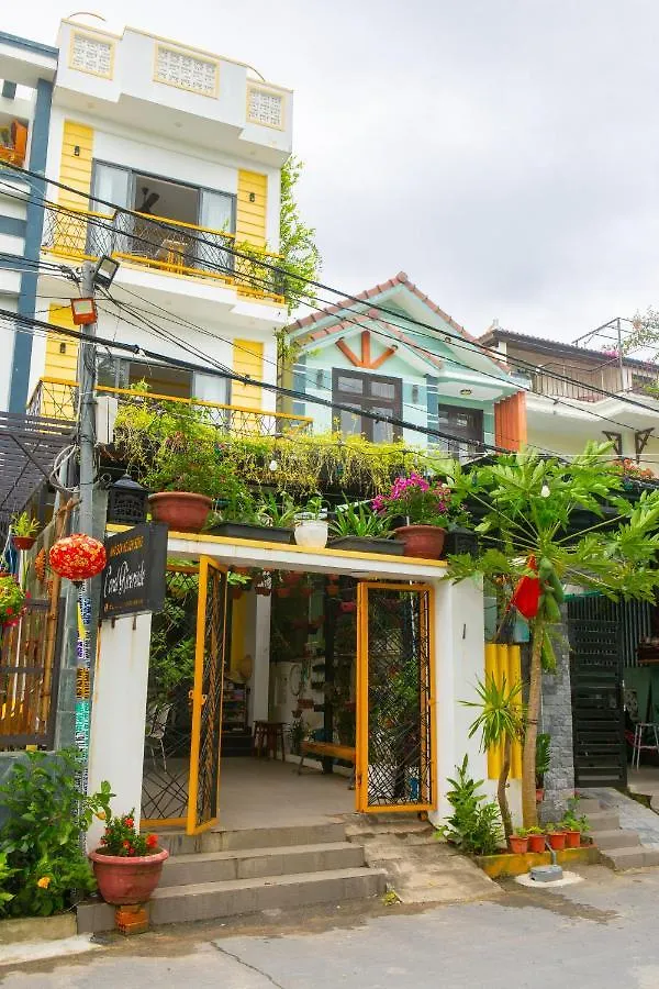 Coral Riverside Homestay & Hostel Hoi An