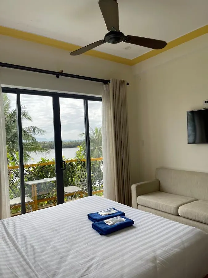 Coral Riverside Homestay & Hostel Hoi An