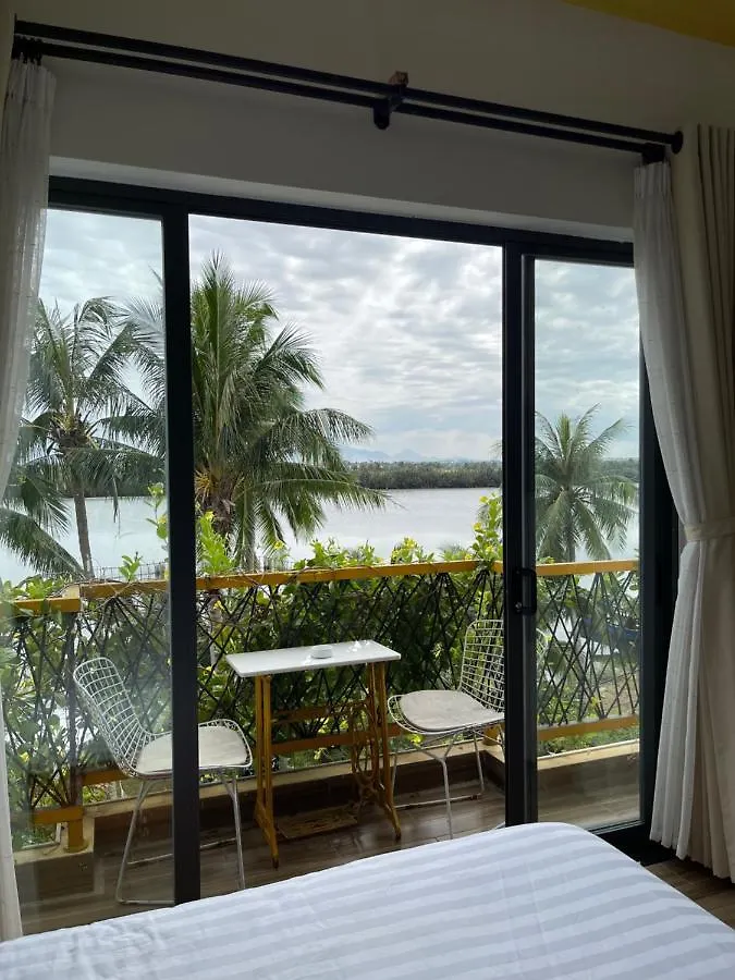 Coral Riverside Homestay & Hostel Χόι Αν Βιετνάμ