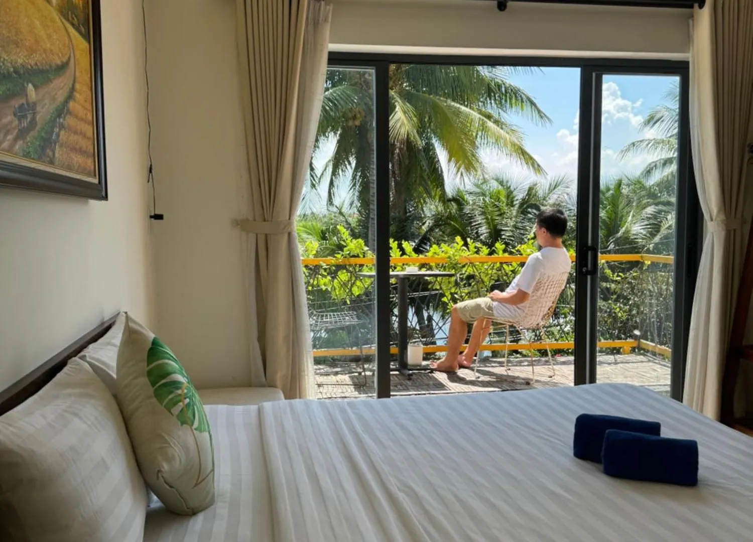 Coral Riverside Homestay & Hostel Χόι Αν